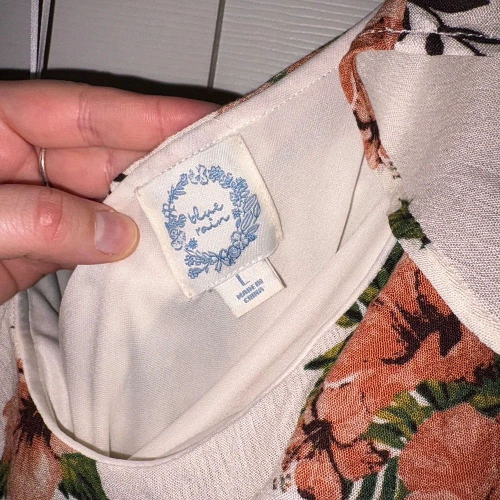 Floral Ruffle One-Shoulder Romper - Picture 3 of 6